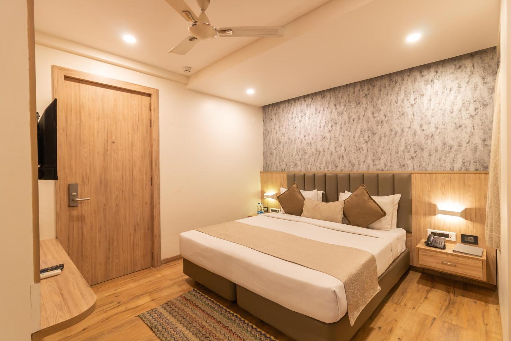 Hotel Celestiial , Candolim Kültér fotó