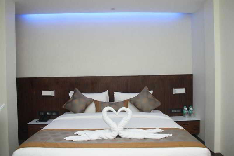 Hotel Celestiial , Candolim Kültér fotó