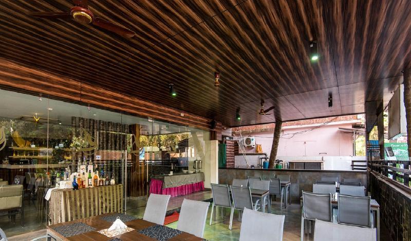 Hotel Celestiial , Candolim Kültér fotó